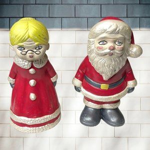 Vintage Kissing Santa & Mrs Claus Ceramic Figurines 2 Piece Set